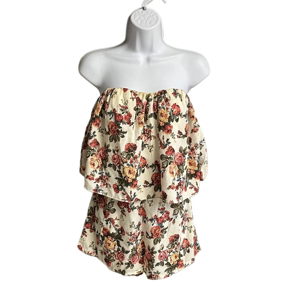 Sugar Lips brand romper. Size S